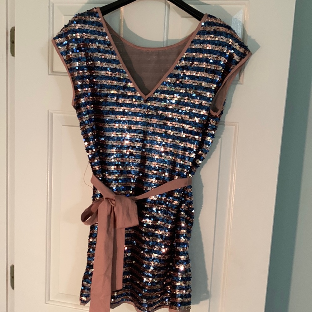 Sheath dress with sequins and sash
